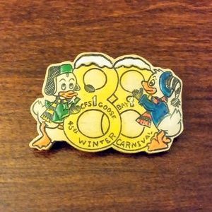 Vintage Brooch 1988 Pin Ducks Animals